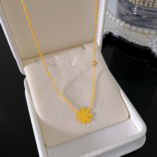 Gold Plated Titanium Steel Floral Pendant Necklace Unisex