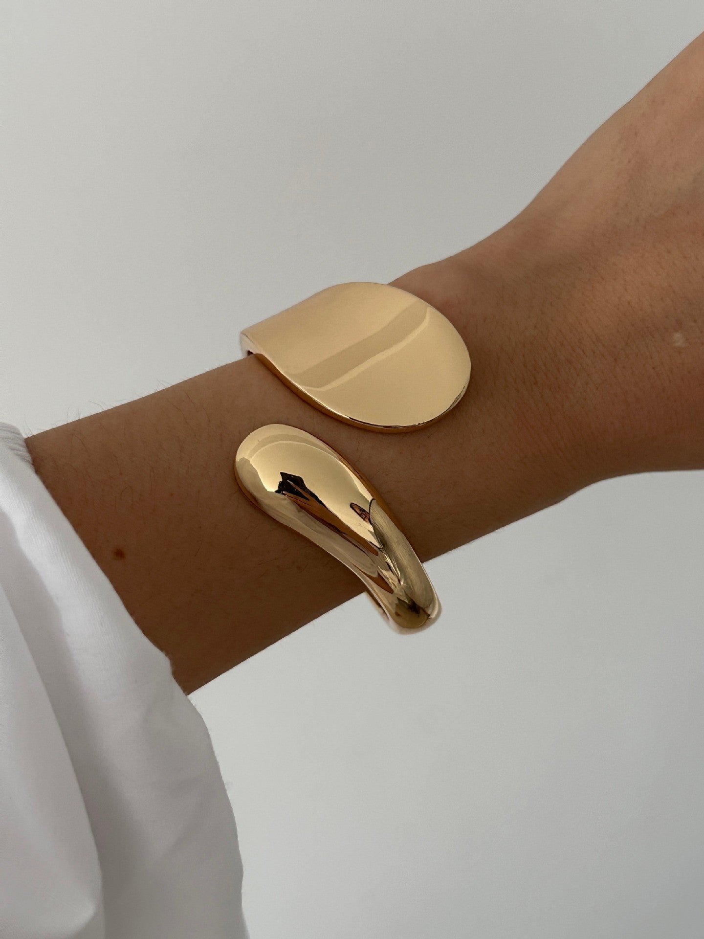 Fashion Geometric Gold Plated Alloy Open Adjustable Cuff Bracelet