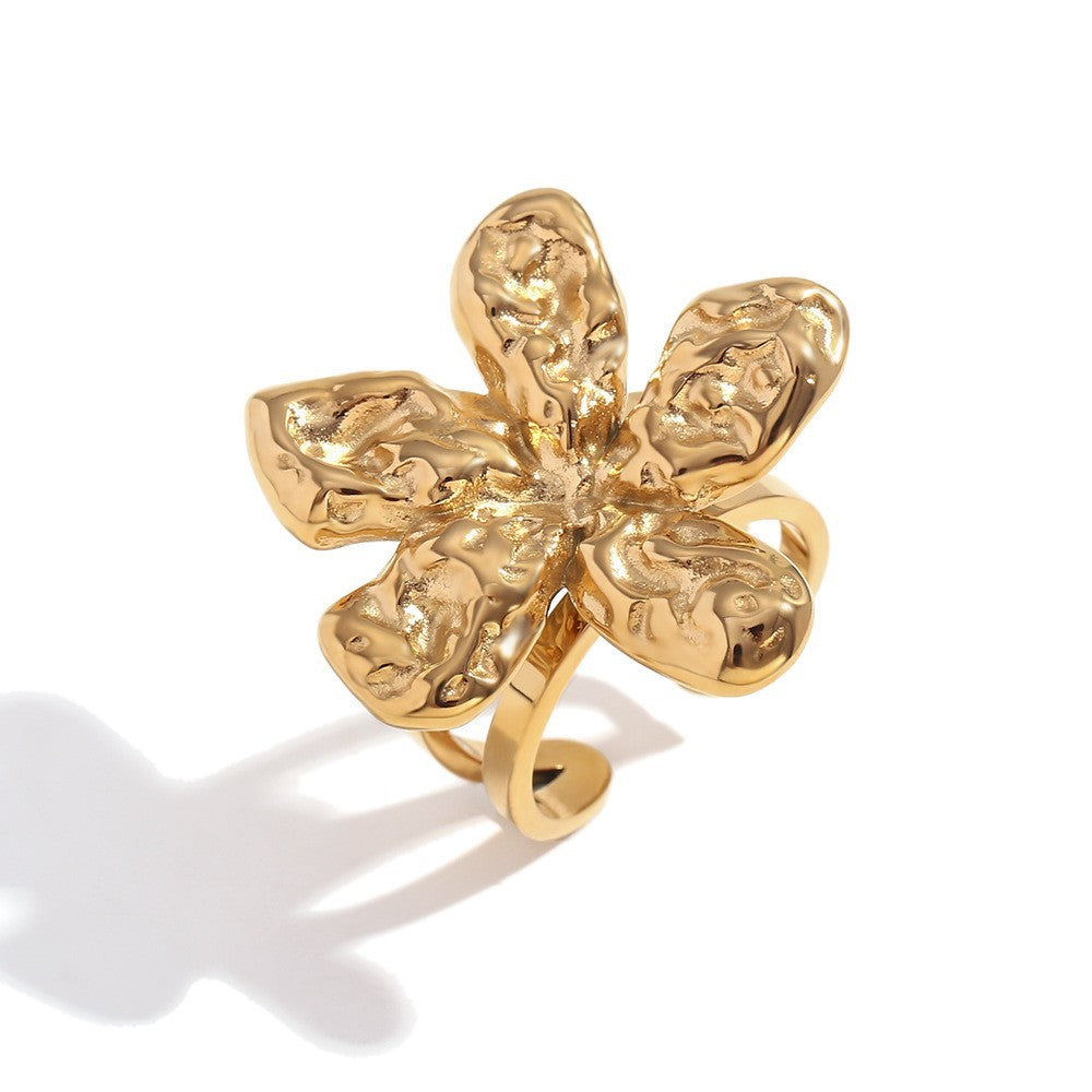 Vintage Floral Ring in Stainless Steel with 18K Gold Plating for Women