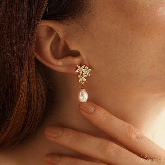 Luxury Elegant Geometric Alloy Rhinestone Inlay Earrings for Women