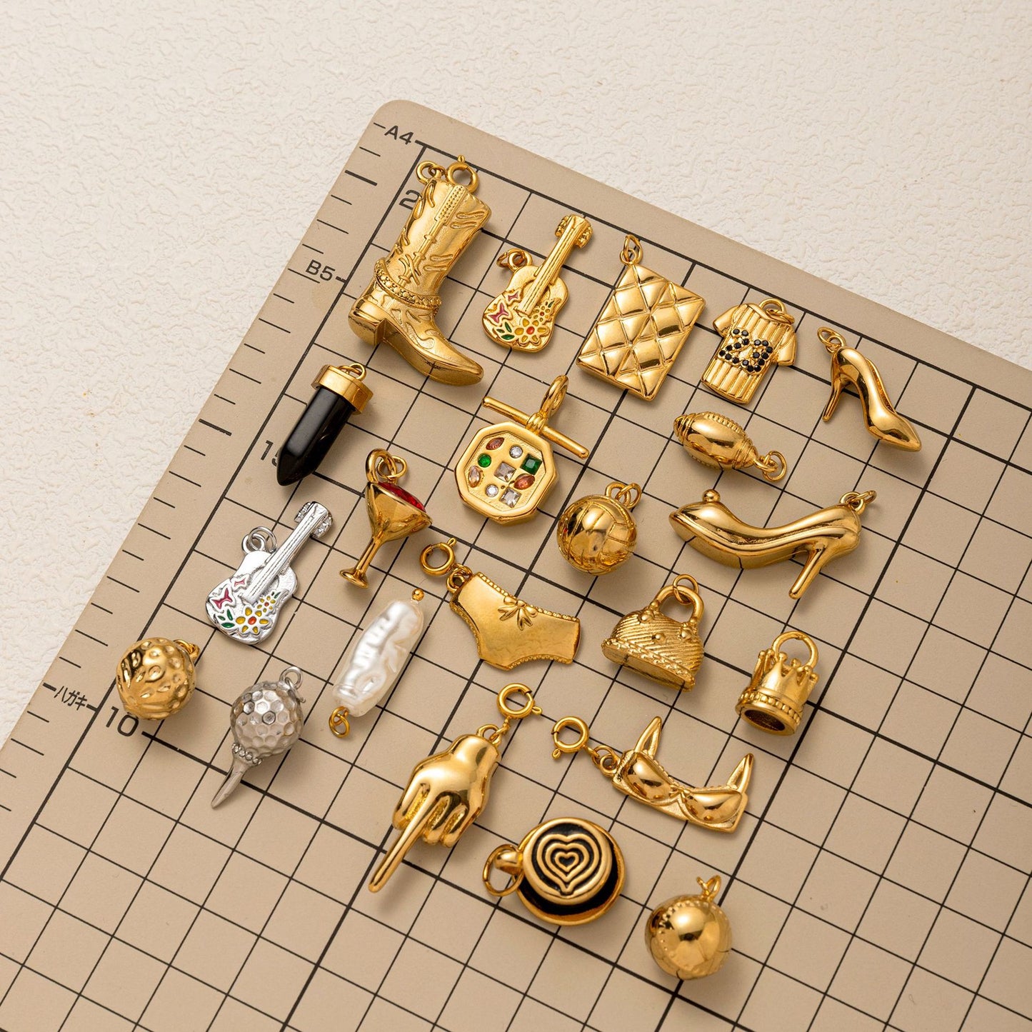 Sporty Vintage Abstract Stainless Steel PVD Gold Plated Pendant Charm Bar