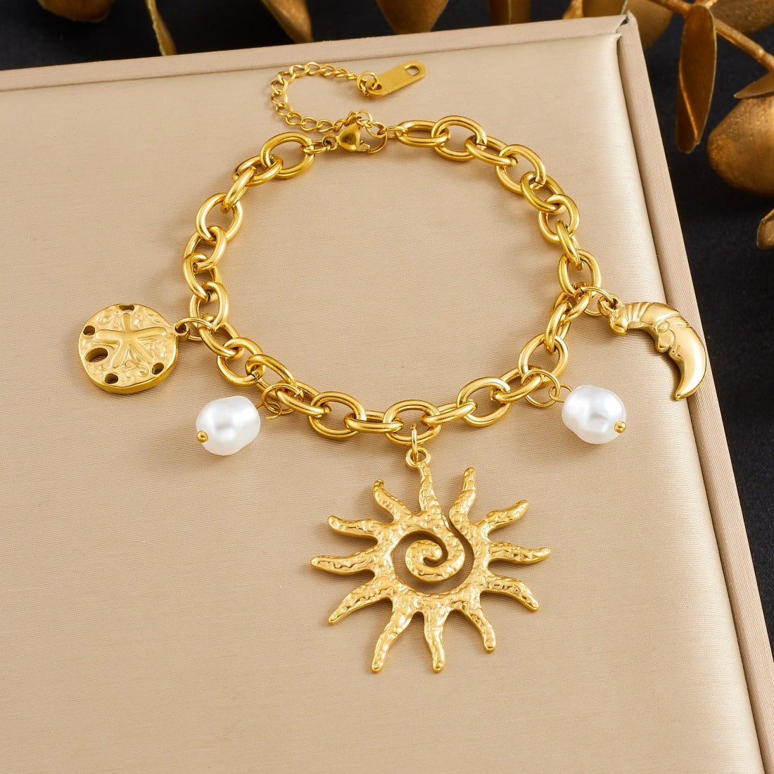 Vintage Gold Plated Irregular Round Star Moon Sun Pendant Stainless Steel Bracelet for Women