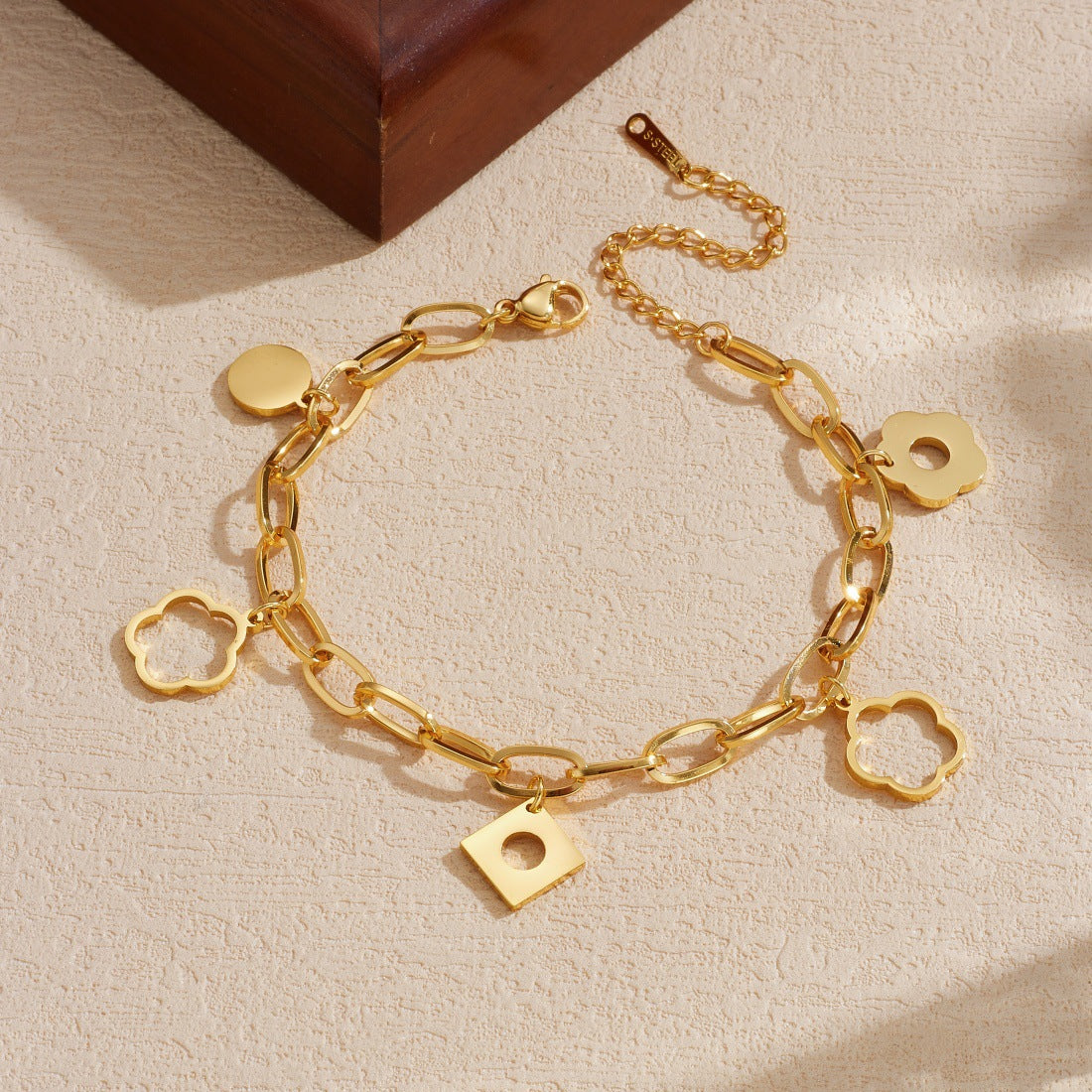 Vintage Gold Plated Stainless Steel Floral Geometric Round Square Pendant Bracelet