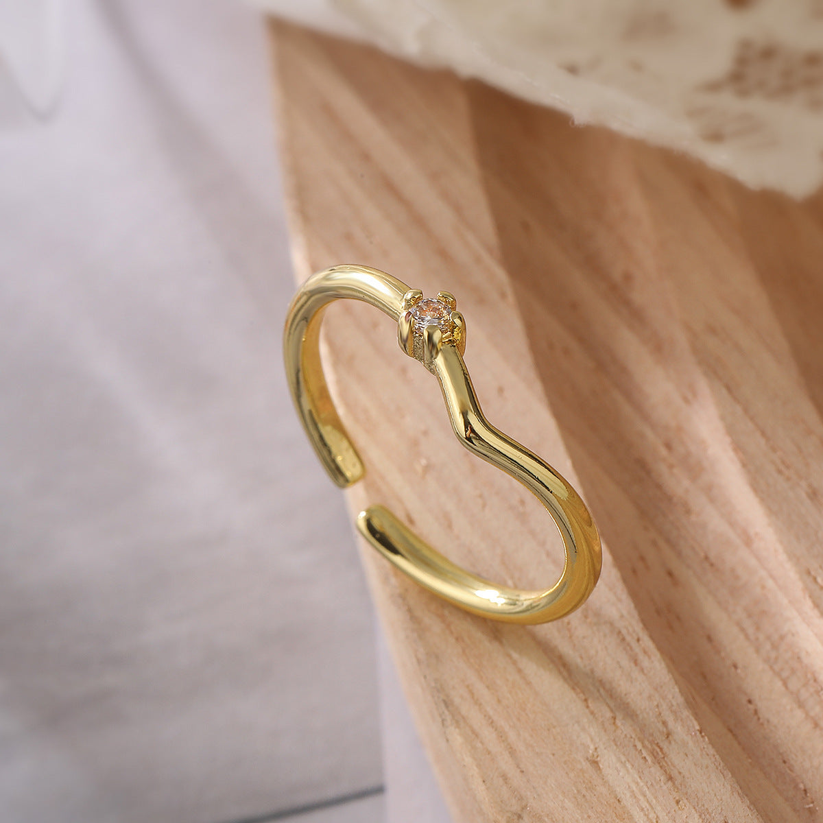 Minimalist Fashion Copper Ring with 18K Gold Plating and Zircon Inlay for Women, Irregular Open Band Design