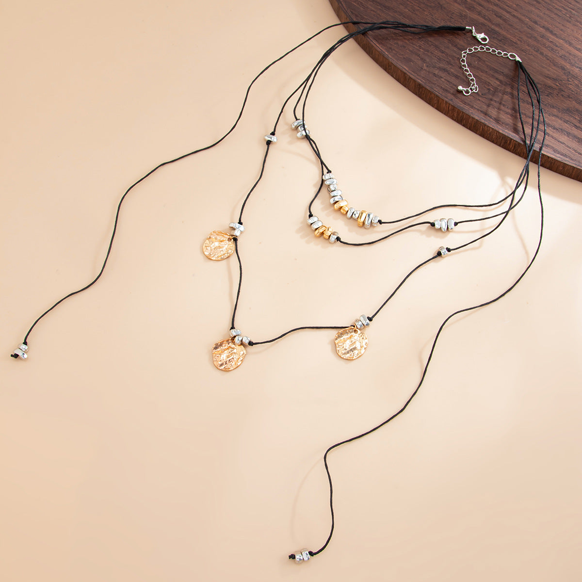 Streetwear Geometric Round Zinc Alloy Pendant Plated Wax Cord Necklace for Women