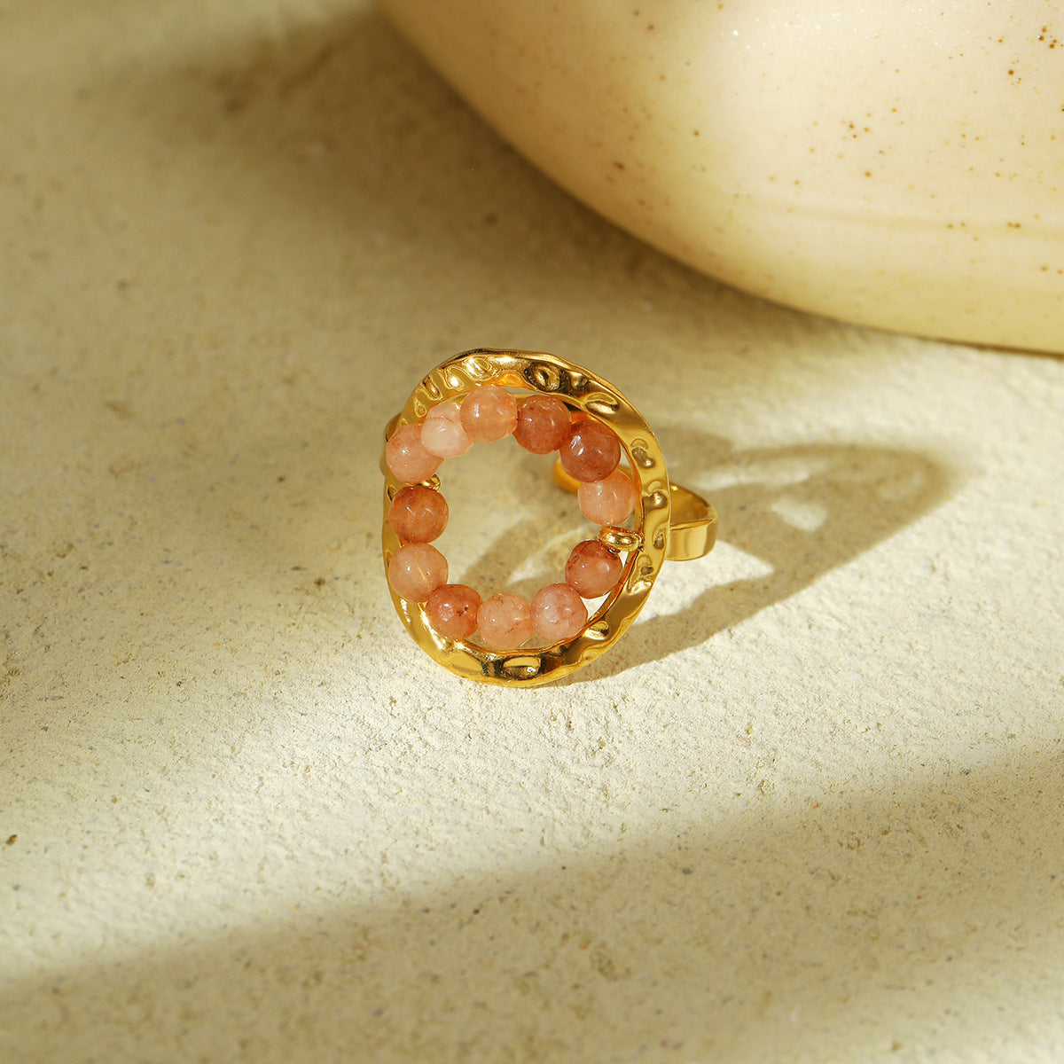 Anello alla moda geometrico in acciaio al titanio con perle in pietra naturale per donna, gioielli minimalisti di lusso galvanici