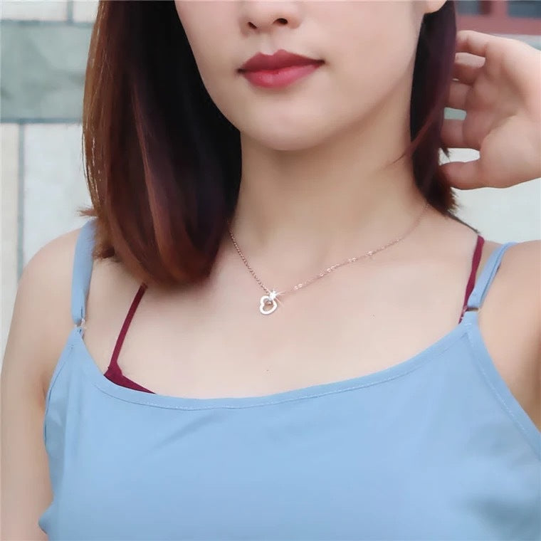 Minimalist Rose Gold Titanium Steel Heart-Shaped Pendant Necklace for Women with Rhinestone Inlay and Plated Finish