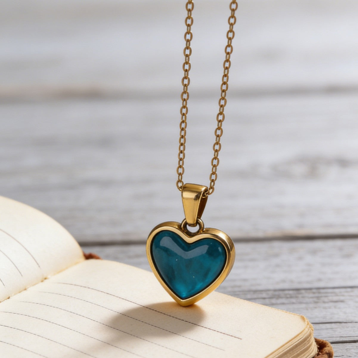 Luxury 18K Gold Plated Heart Stainless Steel Necklace for Women