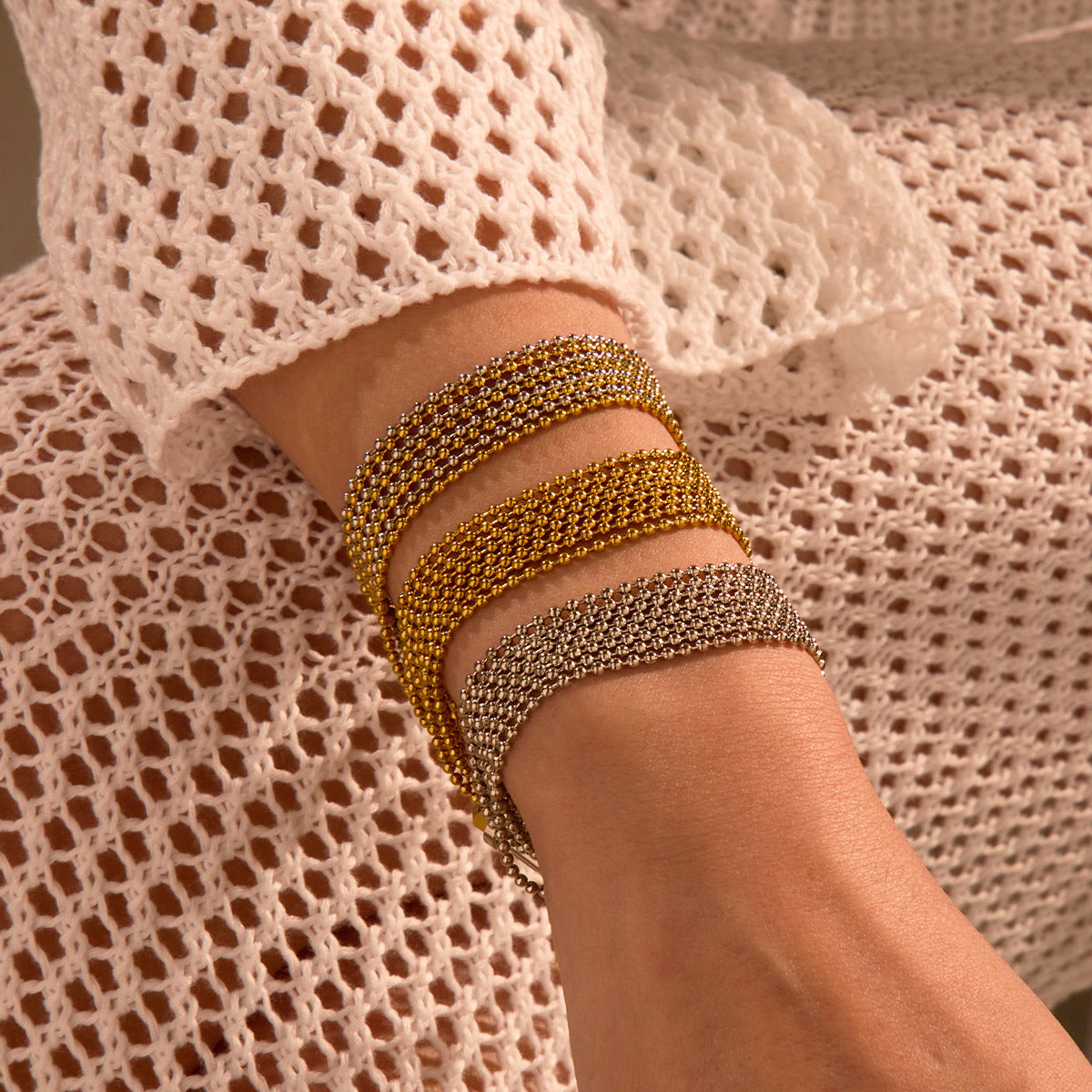 Fashionable Geometric Stainless Steel Multi-Layer Tassel Bracelet with Plated Finish for Women