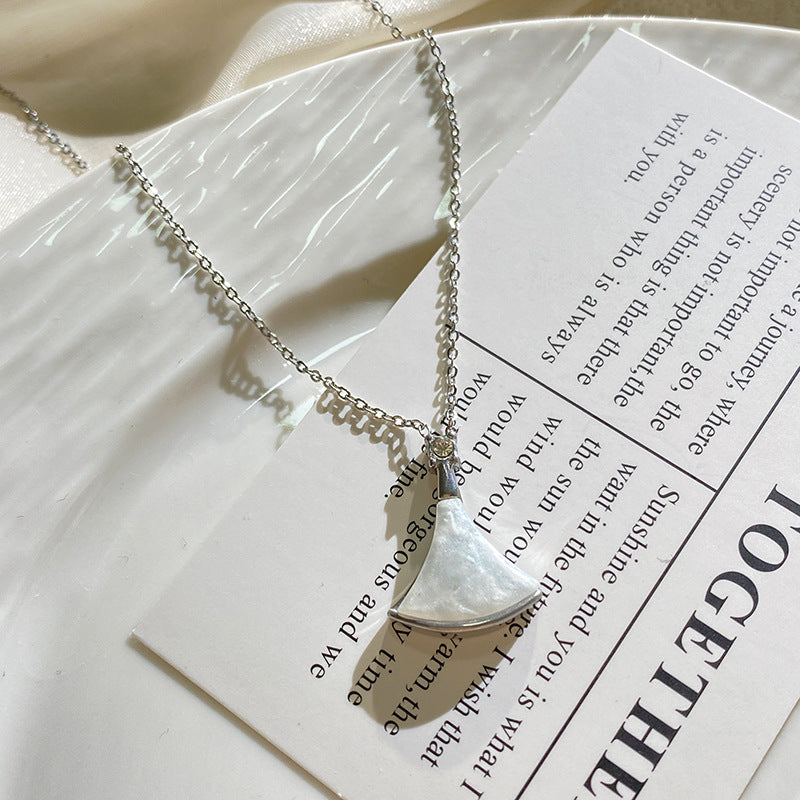 Elegant Minimalist Geometric Gold Plated Titanium Steel Shell Inlay Dress Necklace for Unisex