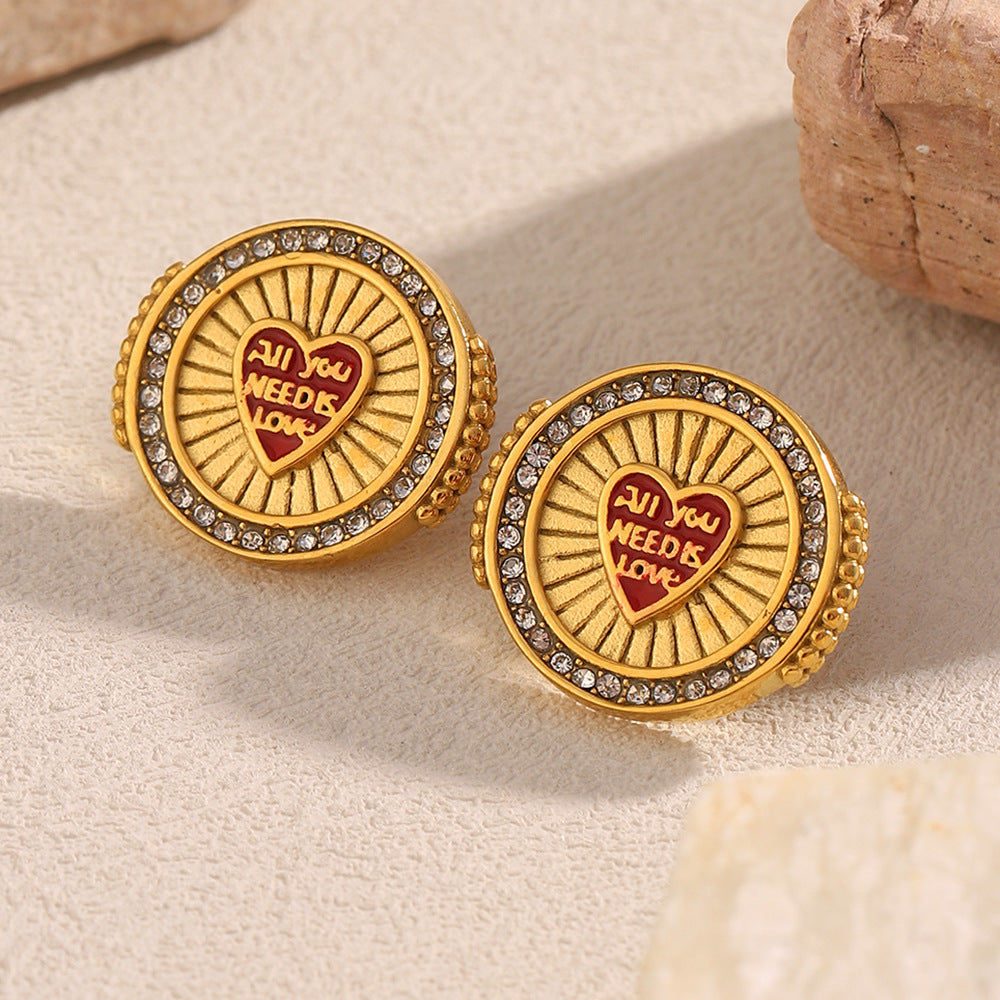 Set di Collana con Ciondolo a Cuore Rosso in Zirconi e Acciaio Inossidabile Placcato Oro 18K Stile Vintage per Donne con Orecchini e Bracciale