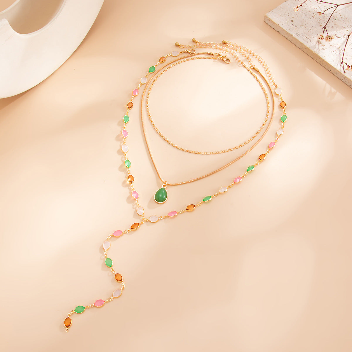 Elegant Colorful Crystal Teardrop Geometric Zinc Alloy Pendant Brass Plated Necklace for Women