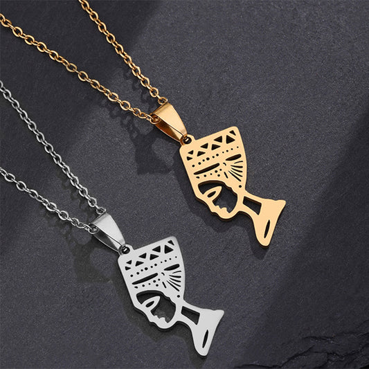 Collana con pendente Nefertiti, regina d'Egitto, alla moda, geometrica, in acciaio al titanio placcato, da donna con catena a maglie ovali