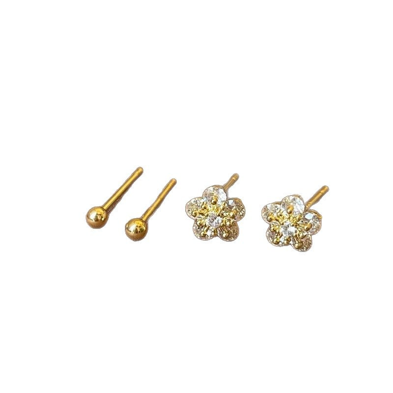 Orecchini a perno da donna in zirconia floreale minimalista con perni in acciaio inossidabile e base in rame