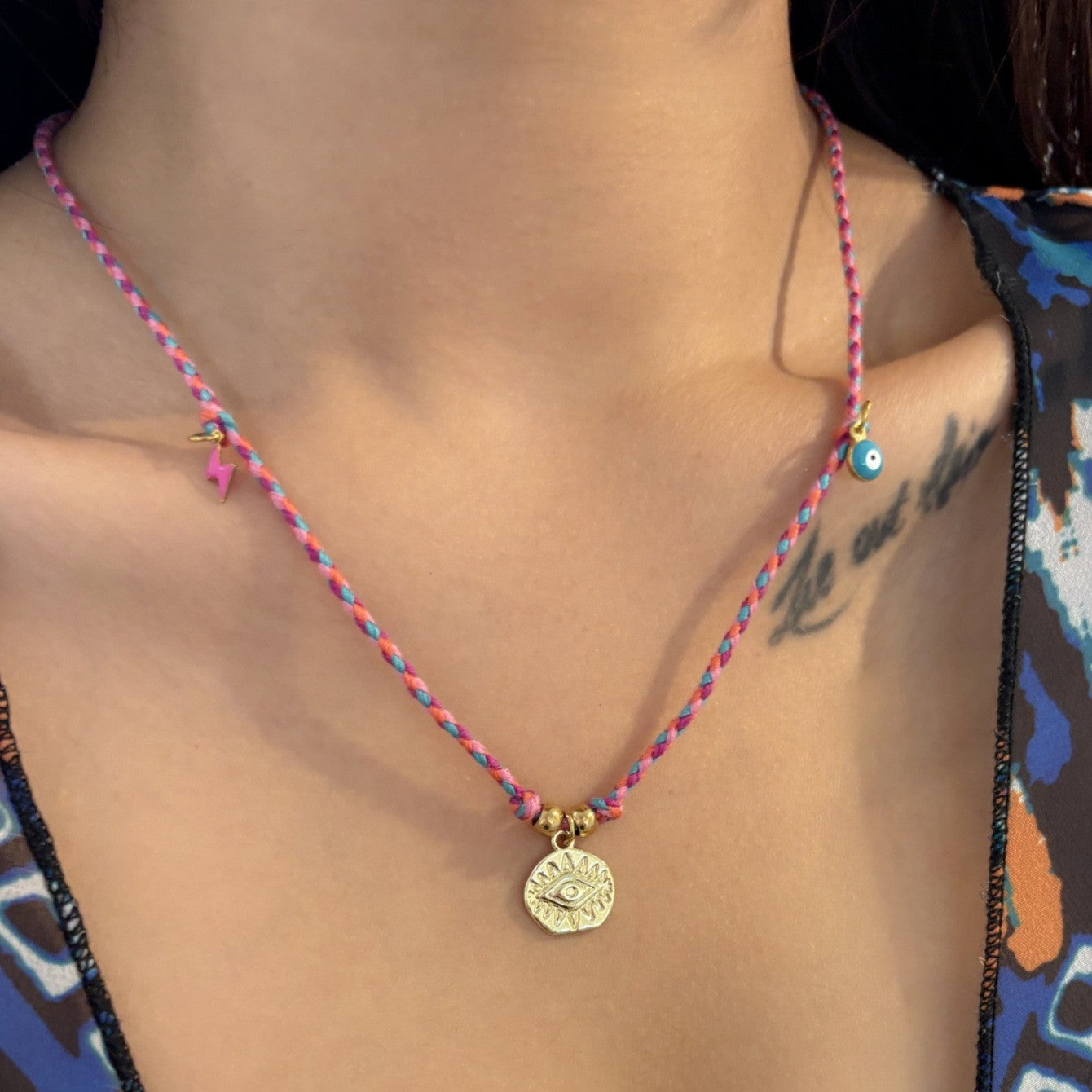 Minimalist Geometric Star Eye Tarot Pendant Necklace in Gold-Plated Copper with Adjustable Chain