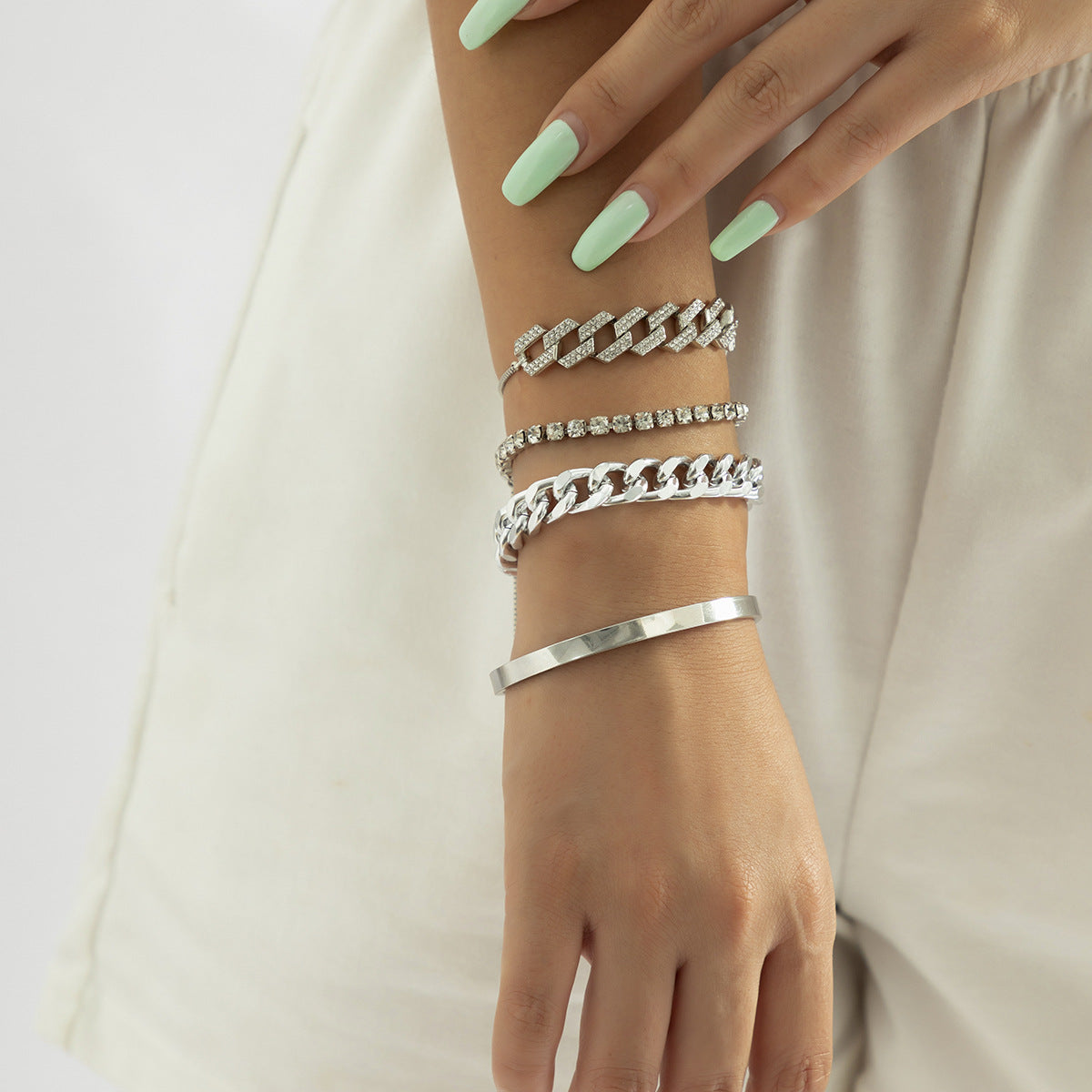 Minimalist Geometric Alloy Bracelet with Cubic Zirconia Inlay and Adjustable Cuban Link Chain for Women