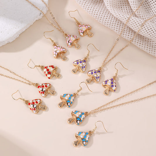 Minimalist Bowknot Resin Pendant Necklace for Kids with Enamel Finish and Beaded Chain
