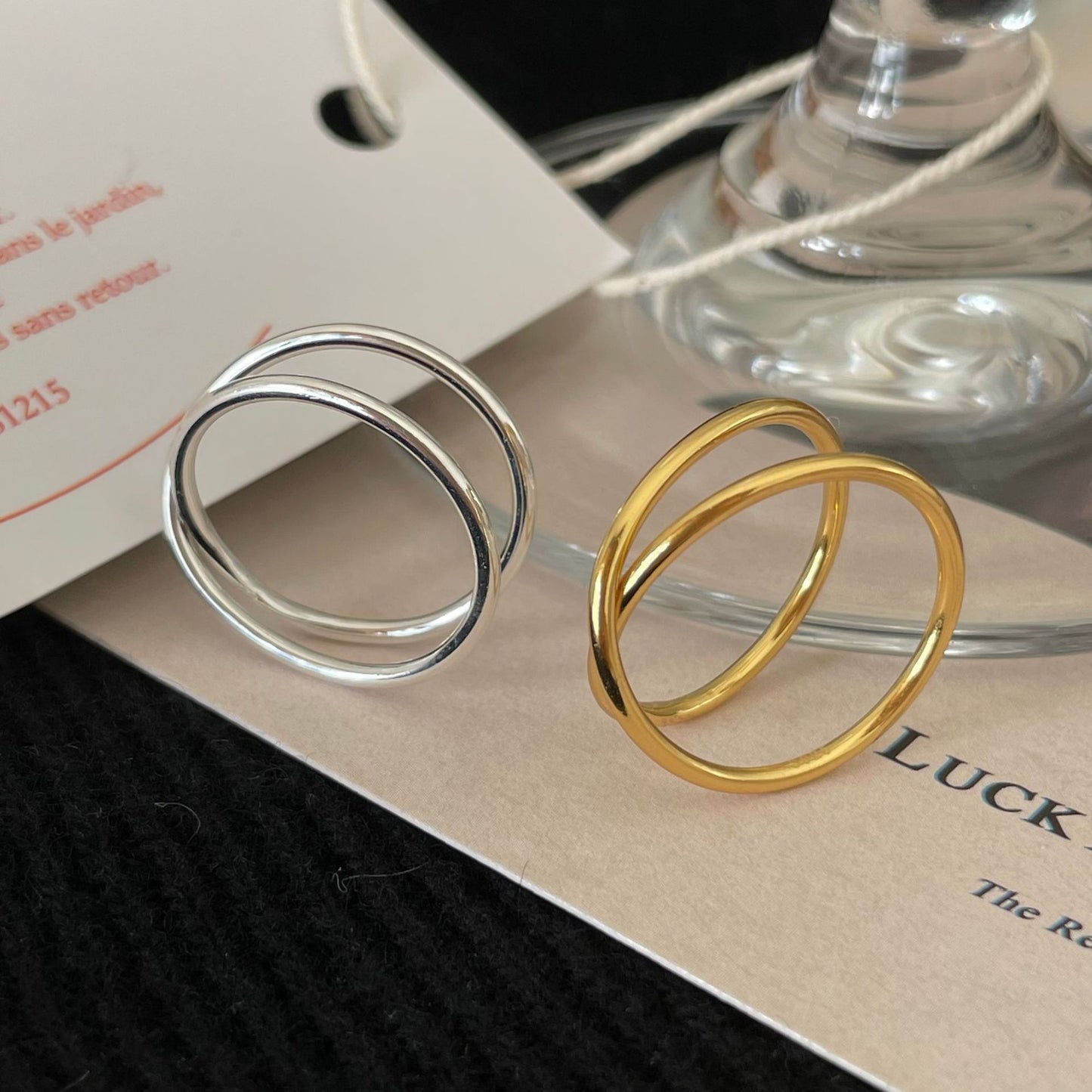Anello Minimalista in Argento da Donna con Design a Linee Geometriche in Argento Sterling 925