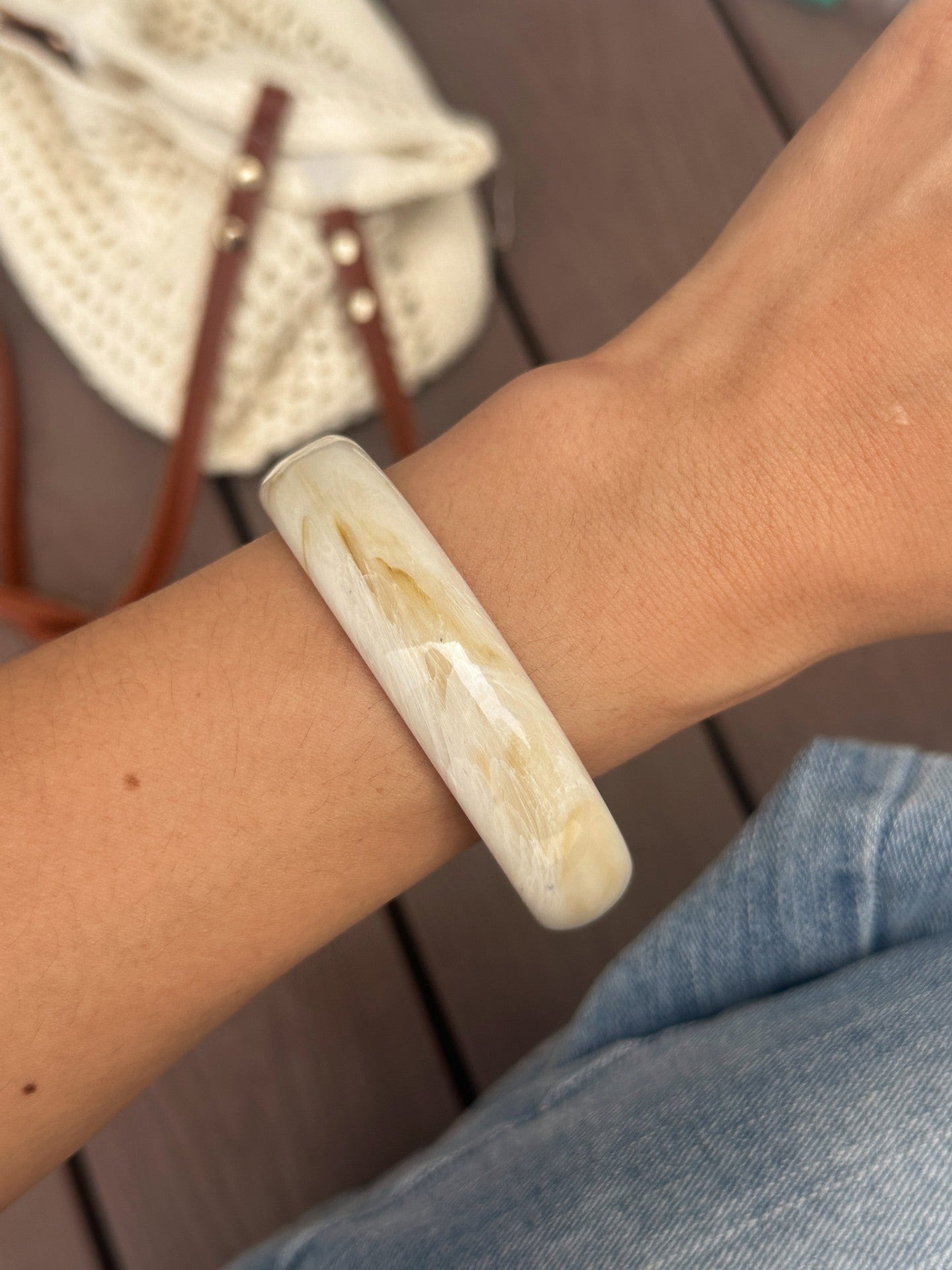Streetwear Vintage Round Resin Drip Oil Open Cuff Bracelet Geometric Design