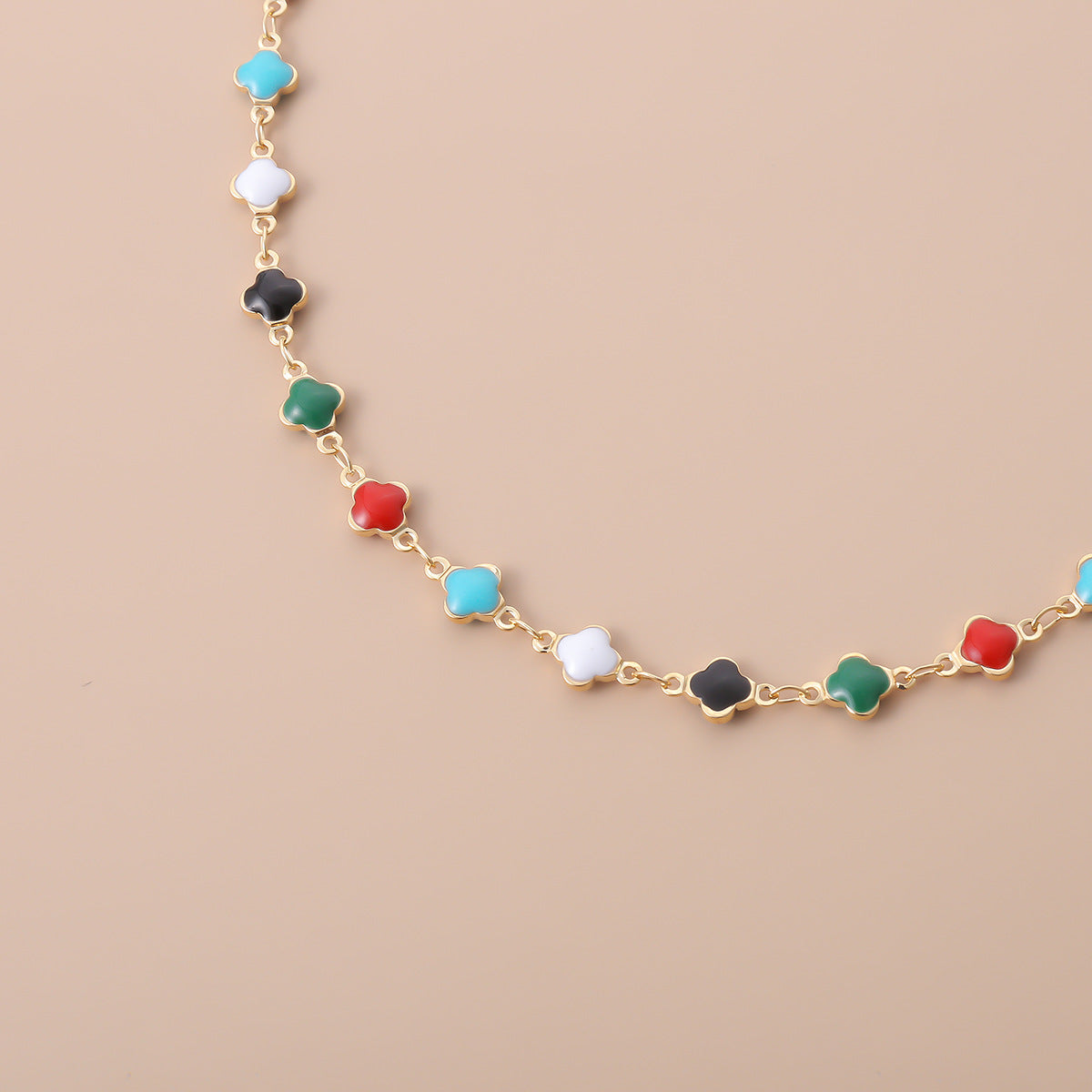 Collana con Ciondolo Floreale Retrò Minimalista da Donna, Catena in Rame Stile O-Chain, Intarsio in Lega Placcata, Design Dolce e Fresco