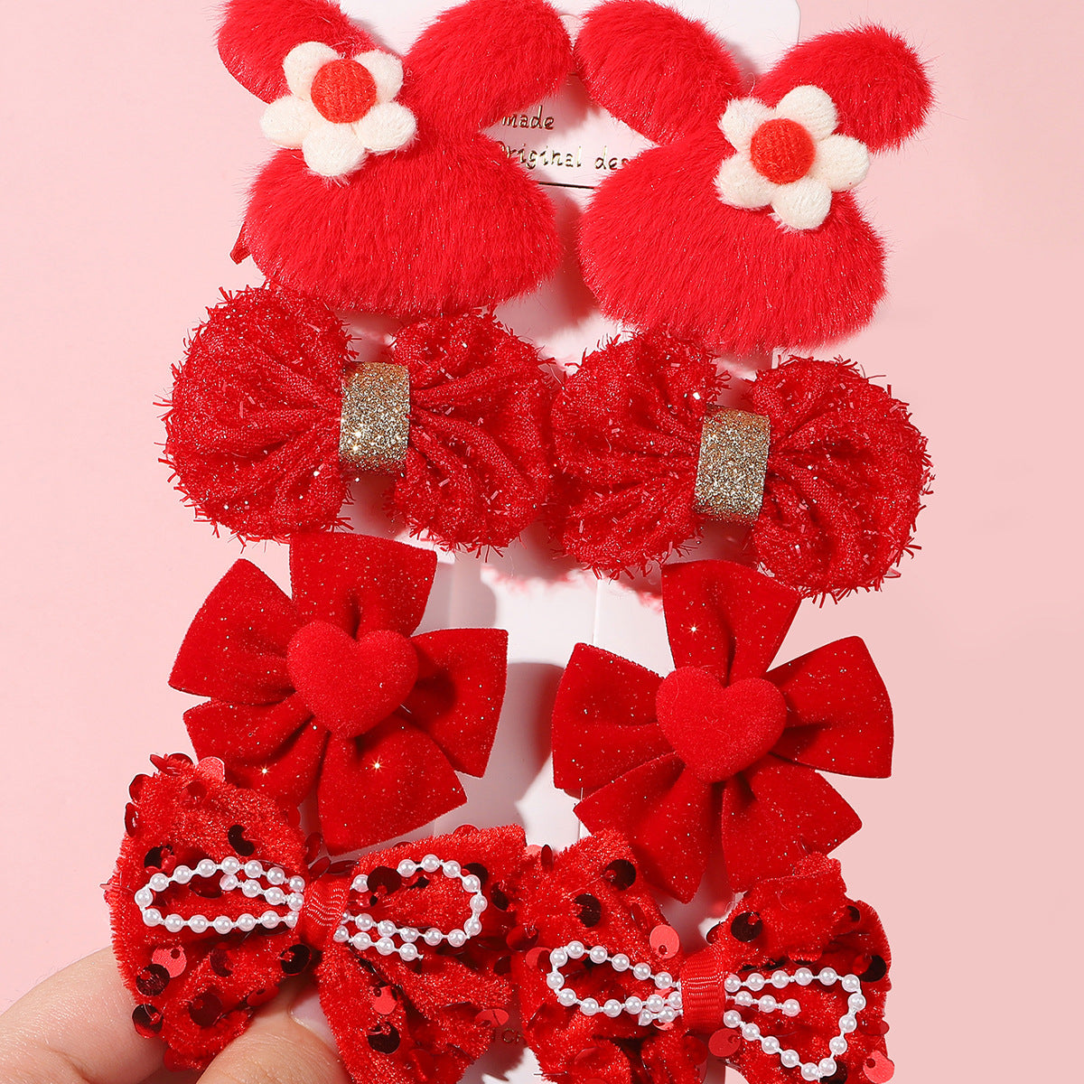 Cartoon Style Bow and Floral Hair Clip for Girls - Handmade Children's Hair Accessory with Rabbit, Strawberry, and Flower Motifs - Soft Non-Slip Design for Ages 3-10