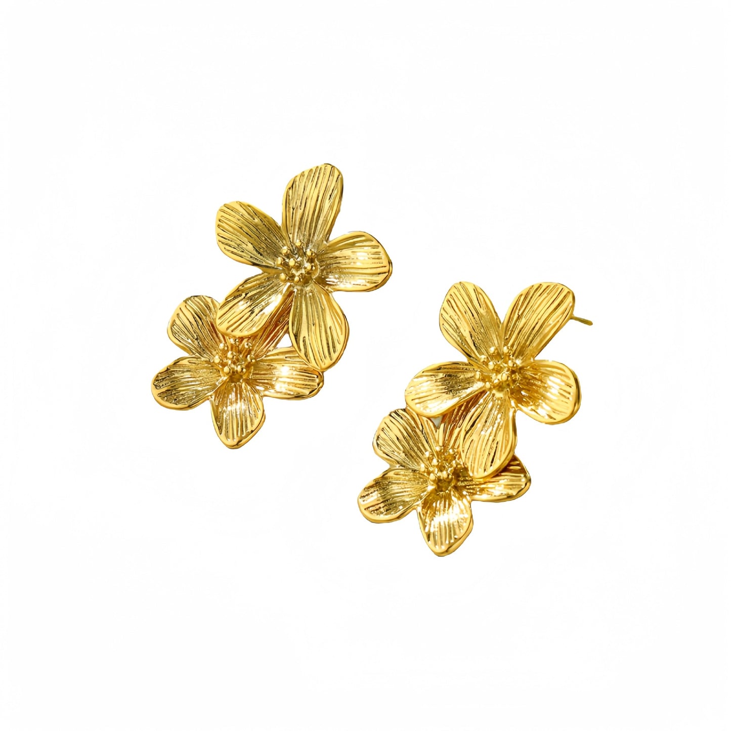 Orecchini da donna in acciaio inossidabile con nappe floreali vintage e finitura placcata, estetica lussuosa e minimalista