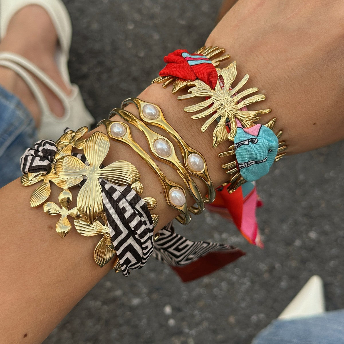 Minimalist Colorful Plated Stainless Steel Leaf Flower Heart Bracelet