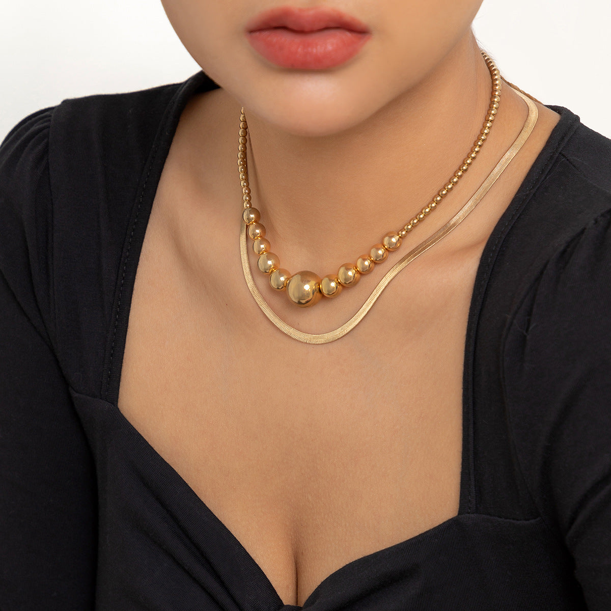 Vintage Hip-hop Geometric Round Brass Plated Alloy Pendant Double Layer Snake Chain Necklace for Women