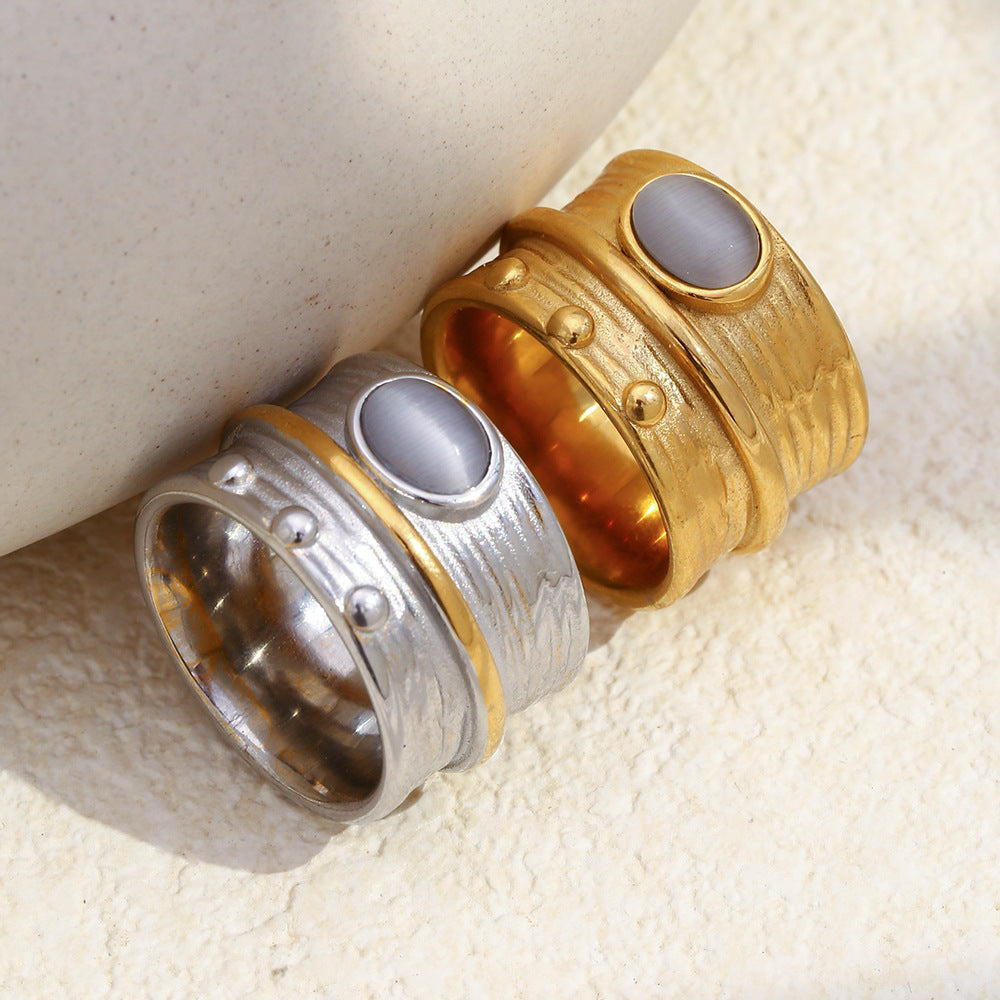 Anello Vintage Stile Old Money Geometrico in Acciaio Inossidabile Placcato Oro 18K con Accento in Pietra Occhio di Gatto da Donna