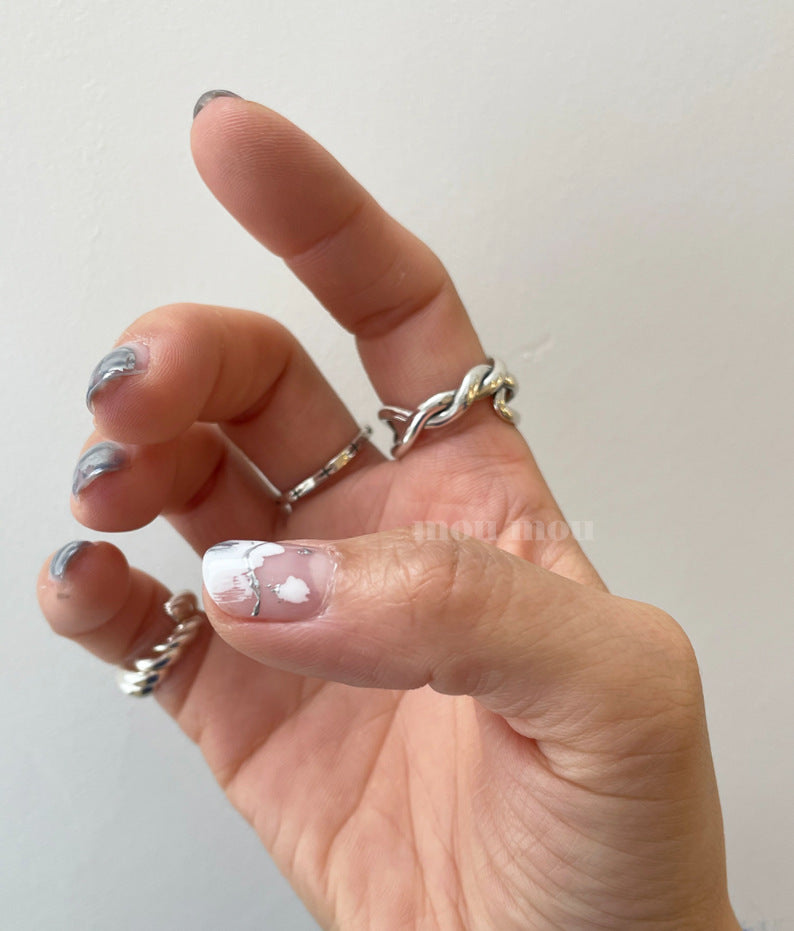 Irregular Geometric Heart-Shaped 925 Sterling Silver Ring with High-Gloss Crossed Line Detail for Women