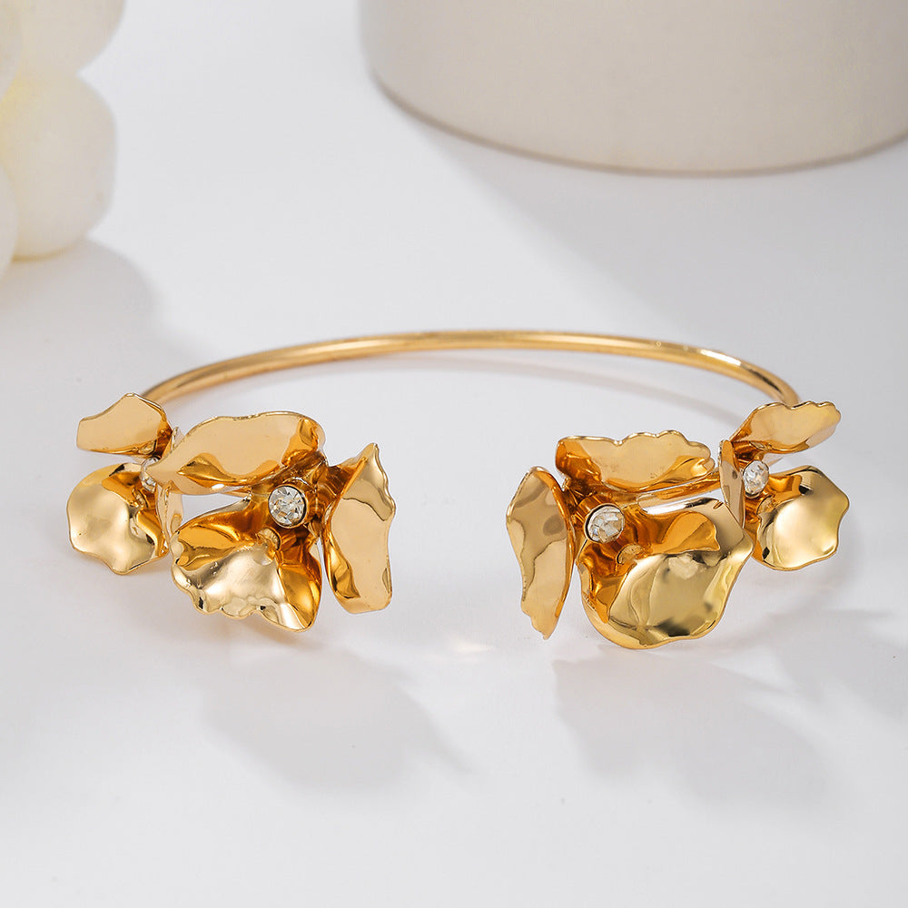 Minimalist Metal Flower Cuff Bracelet for Women with Geometric Petal Design, Gold-Plated Alloy and Rhinestone Inlay