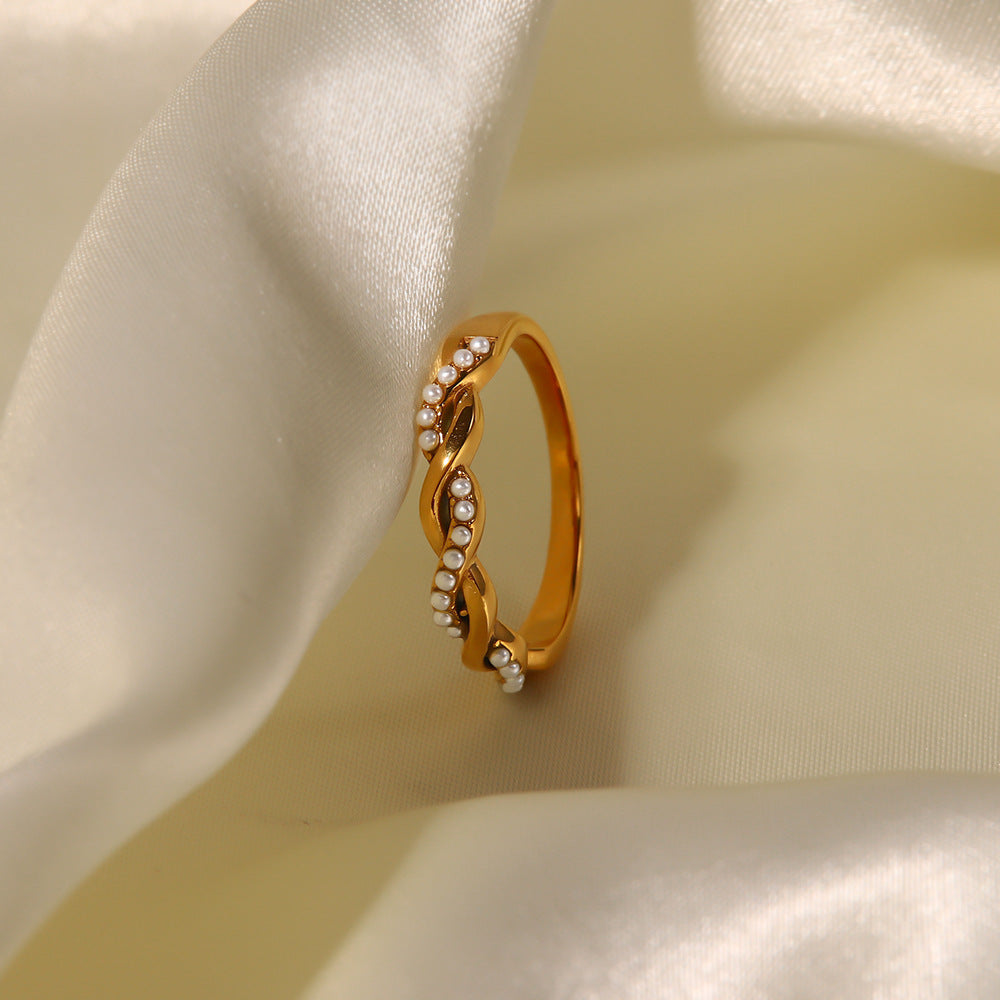 Anello Minimalista Geometrico in Acciaio al Titanio con Intarsio di Perle per Donna Anello a Fascia Intrecciata Annodata di Tendenza