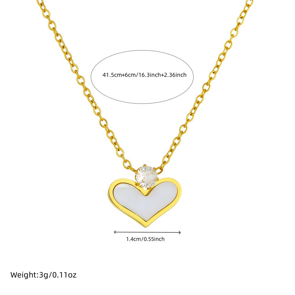 Collana con pendente in abalone bianco a forma di cuore, impreziosito da strass, in stile minimalista, in acciaio inossidabile placcato oro con catenina a maglie tonde