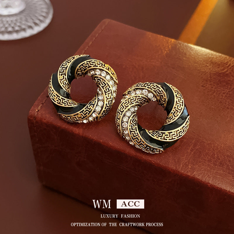 Vintage Floral Round Geometric Earrings in Copper with Electroplated Finish and Stainless Steel Posts for Women