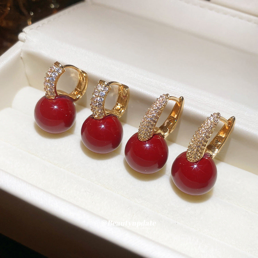 Elegant Vintage-Style Resin Stud Earrings with Cubic Zirconia Accents Round Geometric Design for Women