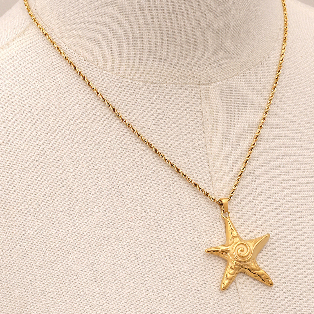 Stainless Steel Plated Starfish Pendant Necklace Titanium Steel Chain for Women