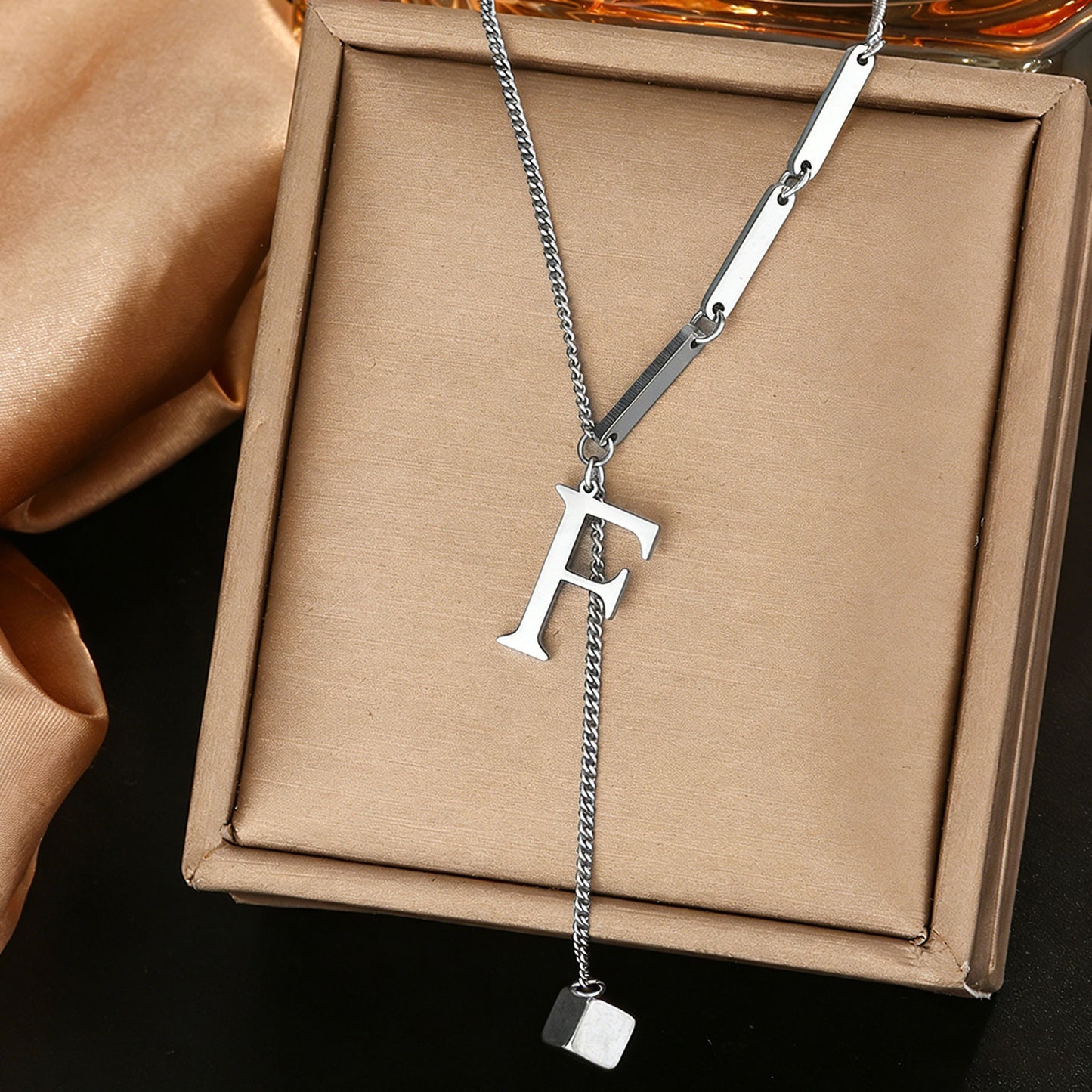 Luxury Polished Letter Titanium Steel Pendant Necklace Stainless Steel Chain for Women