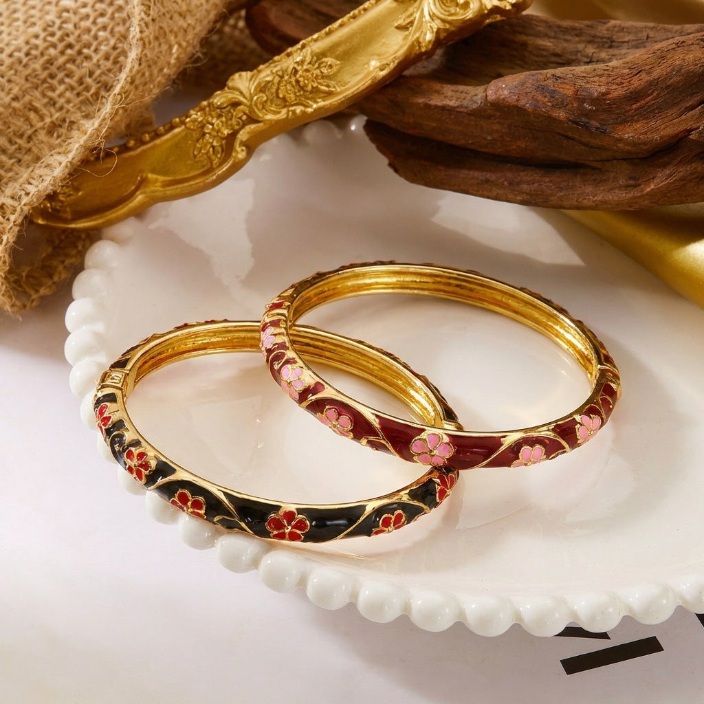 Vintage Geometric Floral Enamel Drip Oil Plated Alloy Bracelet