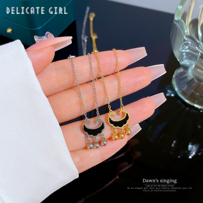 Minimalist Geometric Titanium Steel Necklace with Gold Plating for Women