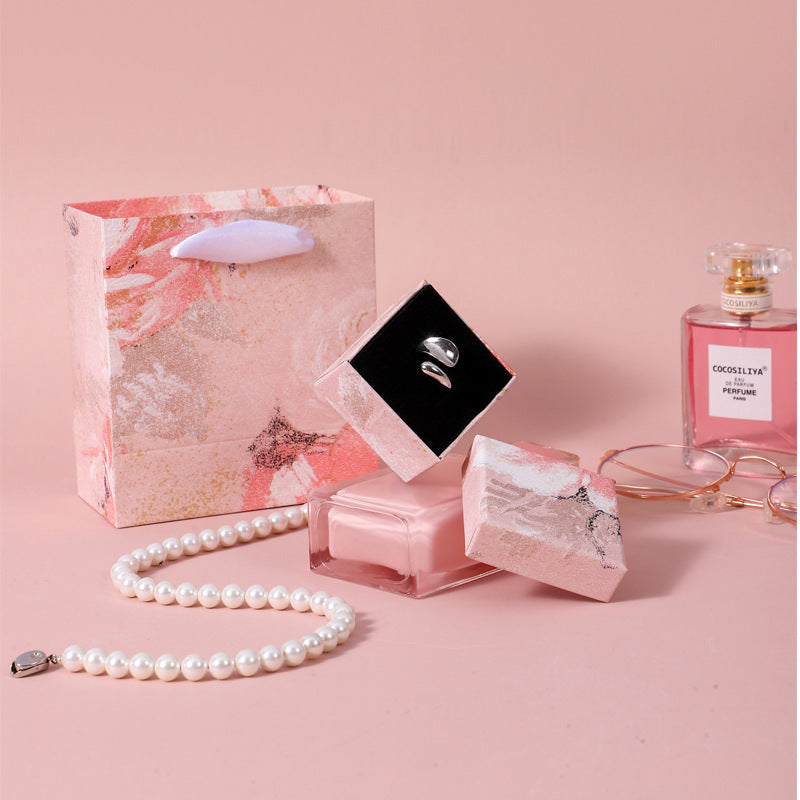 Caja de embalaje de joyería con diseño floral rosa irregular inspirada en el arte para pulseras, pendientes, anillos y collares, con varios tamaños.