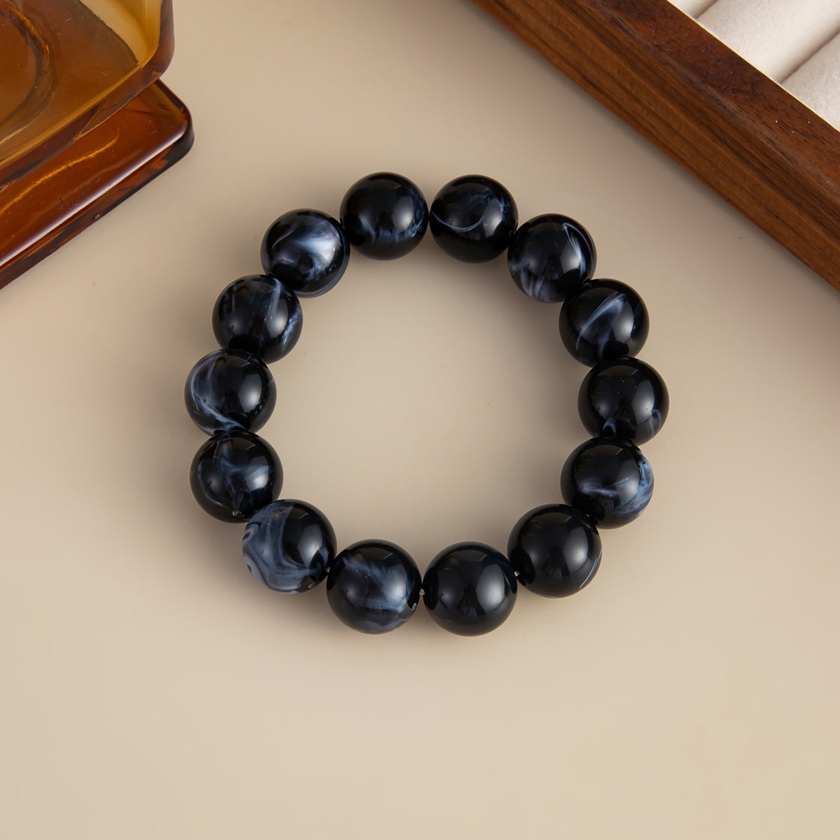 Creative Geometric Round Black Acrylic Stretch Bracelet