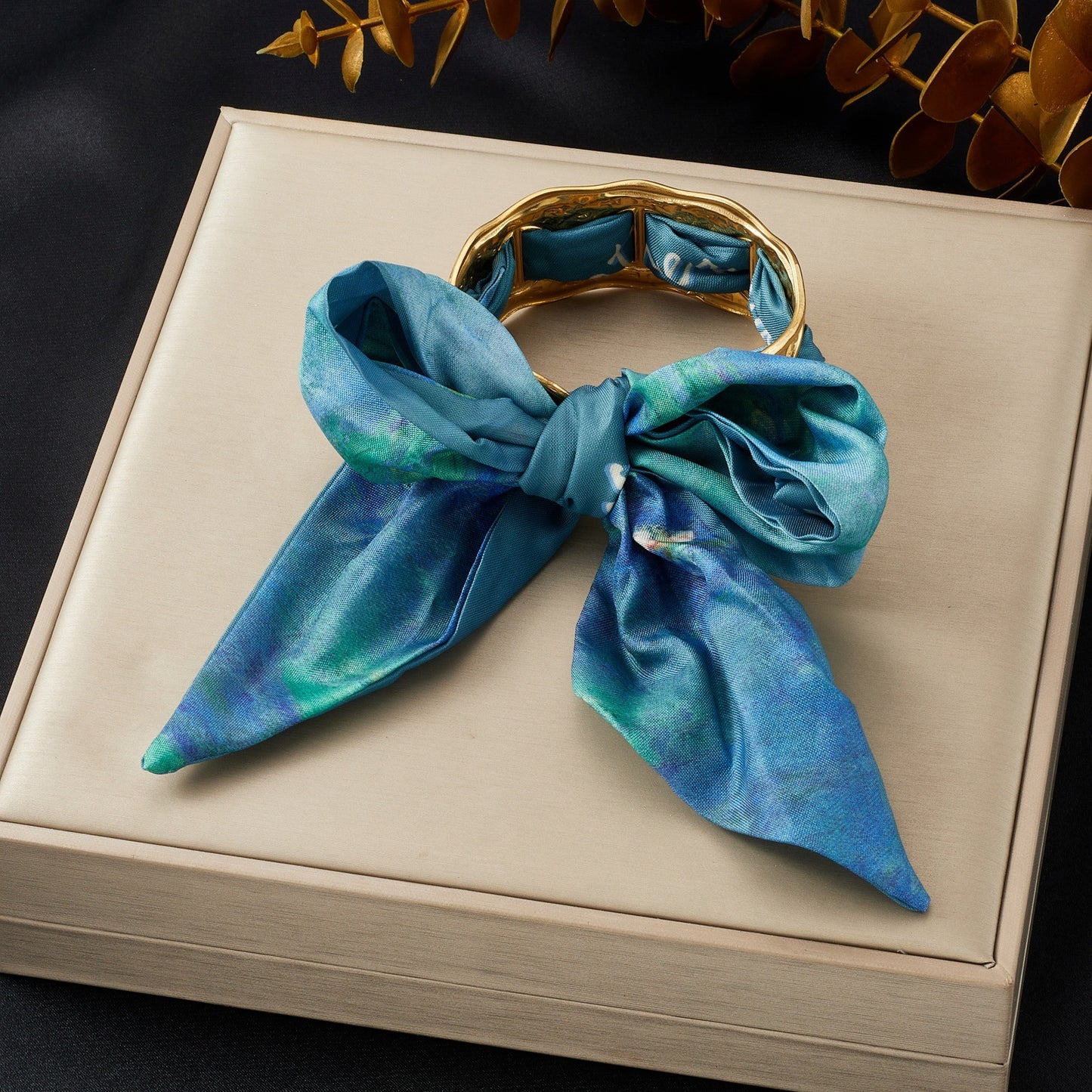 Elegant Leopard Print Floral Satin Bow Round Stainless Steel Bracelet