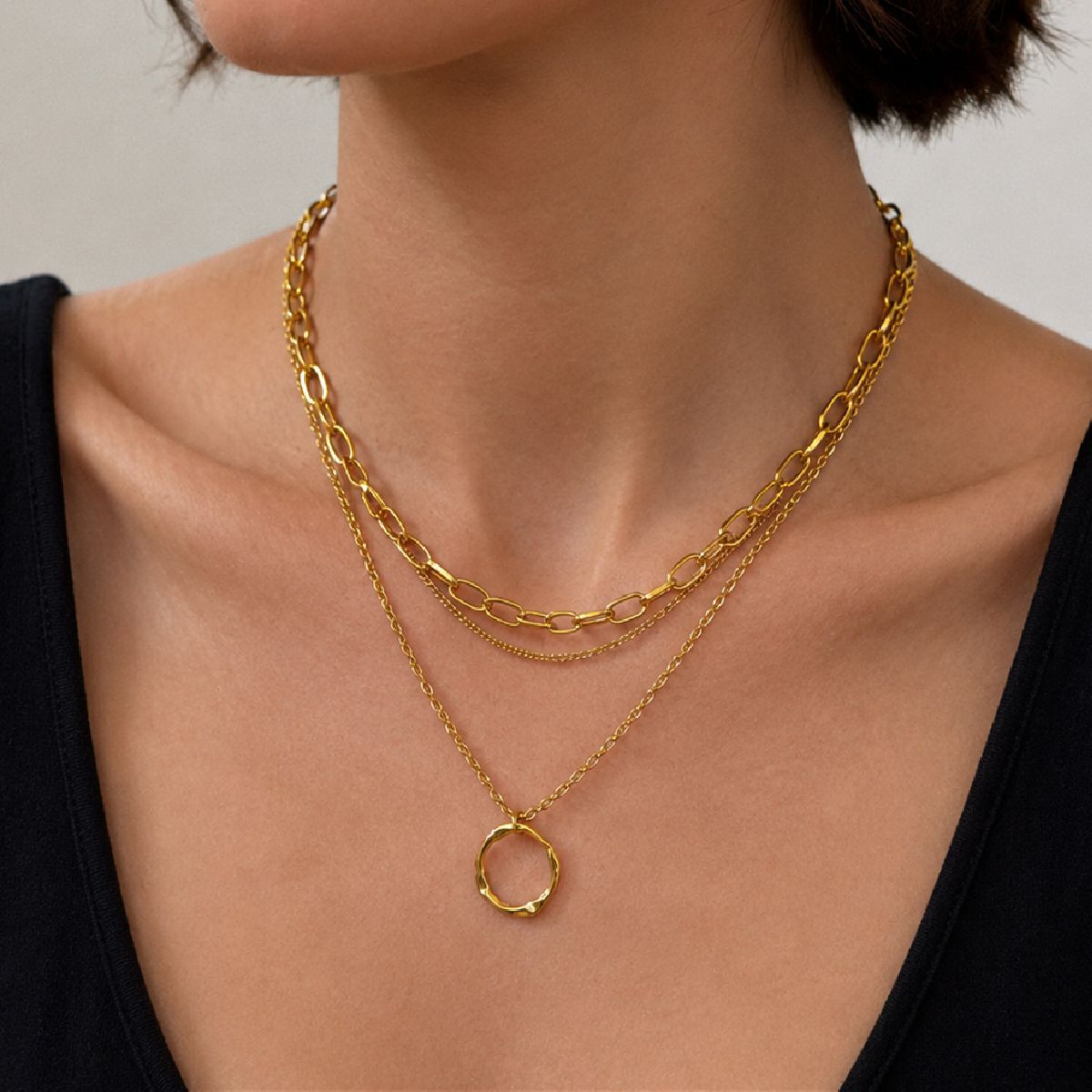 Hip-hop Sweet 18K Gold Plated Geometric Round Stainless Steel Pendant Necklace for Women