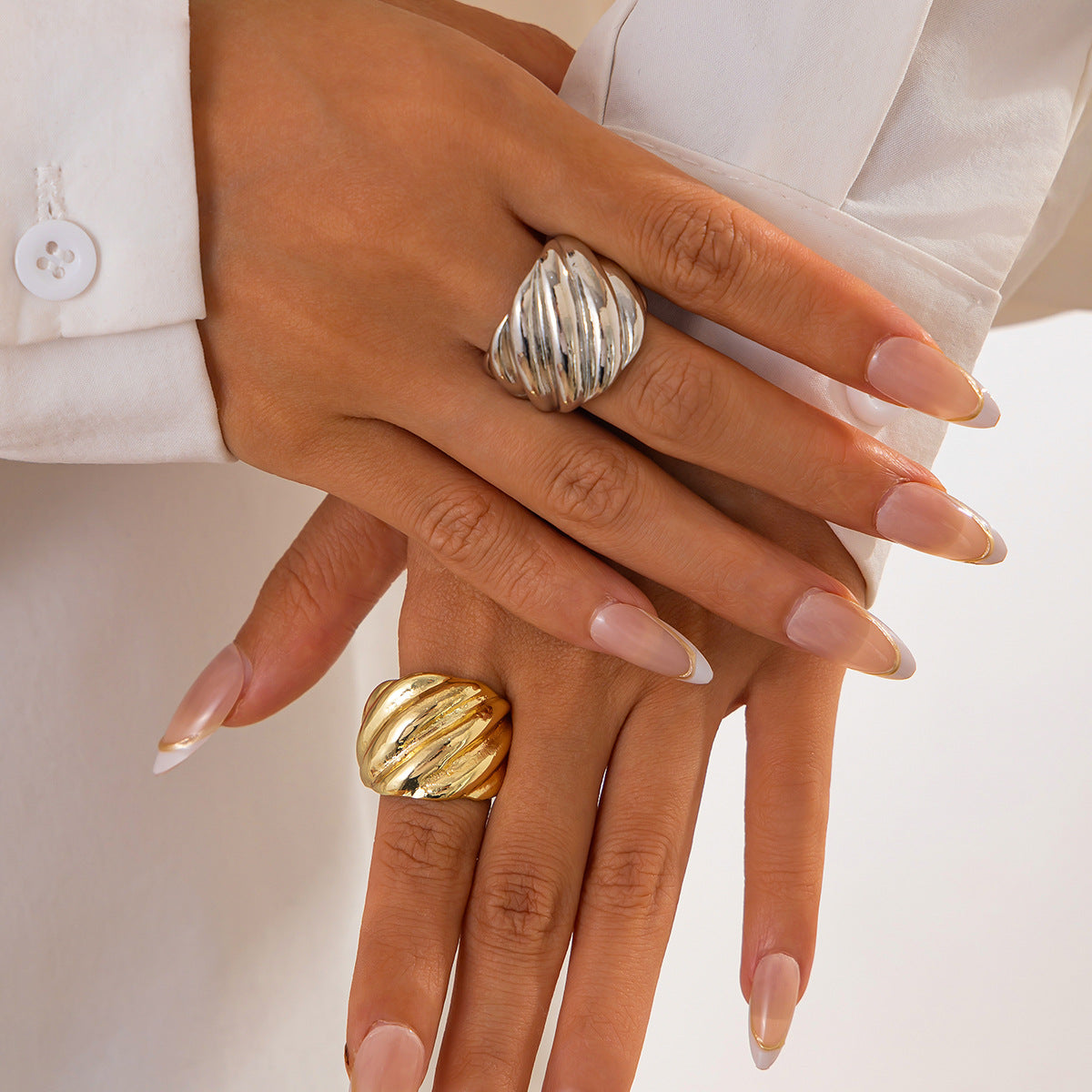 Luxury Elegant Geometric Zinc Alloy Plated Irregular Bowknot Ring Set for Women