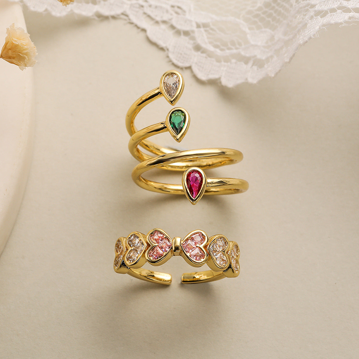 Minimalist 18K Gold Plated Brass Geometric Heart Ring with Cubic Zirconia for Women