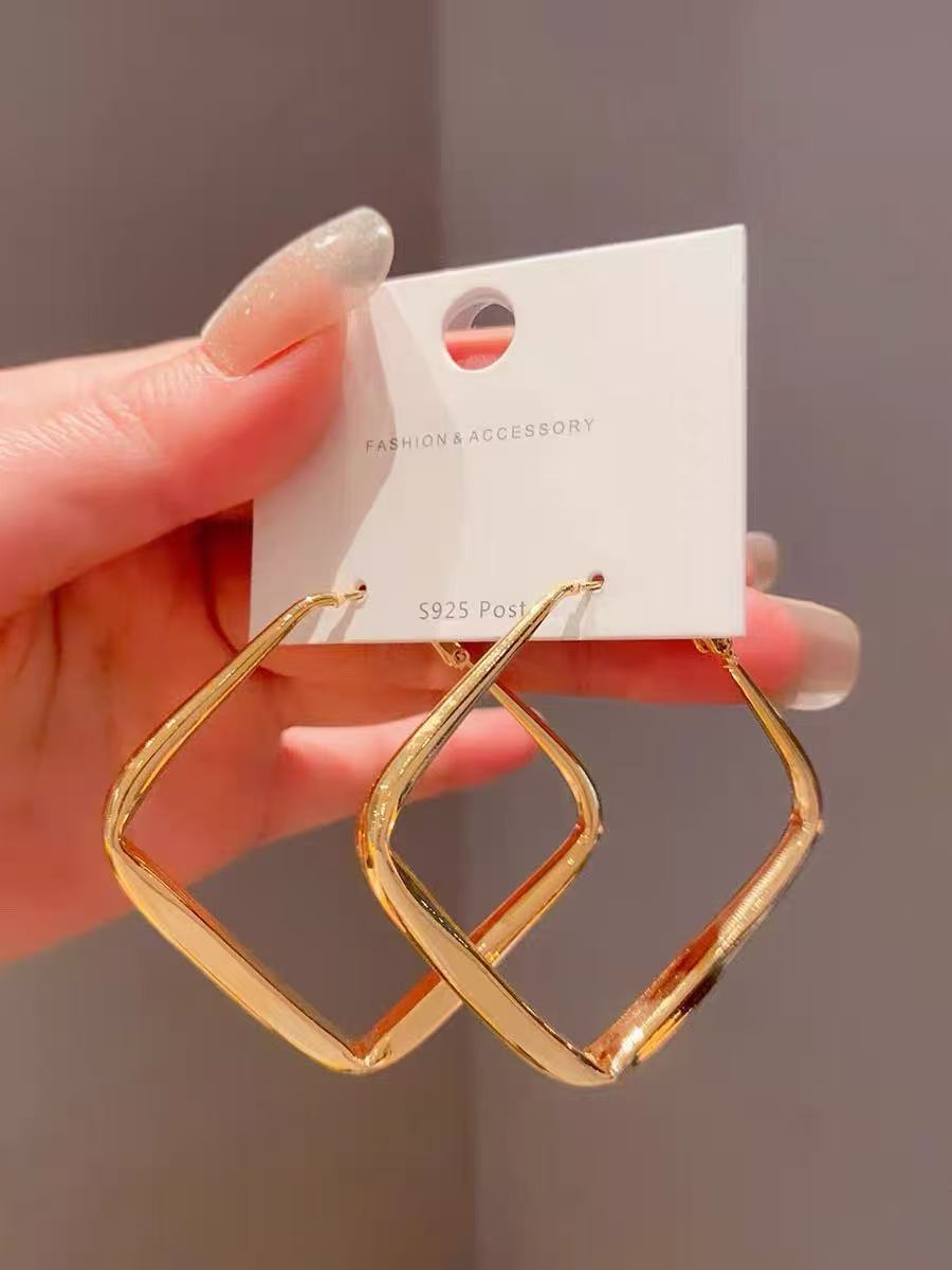 Orecchini a Cerchio Geometrici in Ferro Placcato Argento da Donna, Stile Minimalista Casual per Ufficio, Gioielli Eleganti di Ispirazione Vintage per Tutti i Giorni