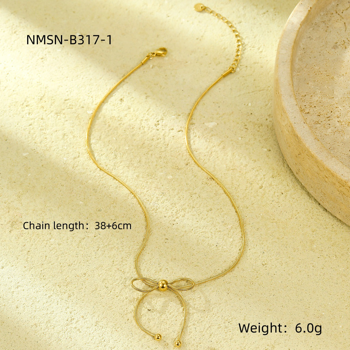 Collar Minimalista de Acero Inoxidable con Forma de Lazo y Acabado Chapado para Mujer, Cadena Ajustable para la Clavícula