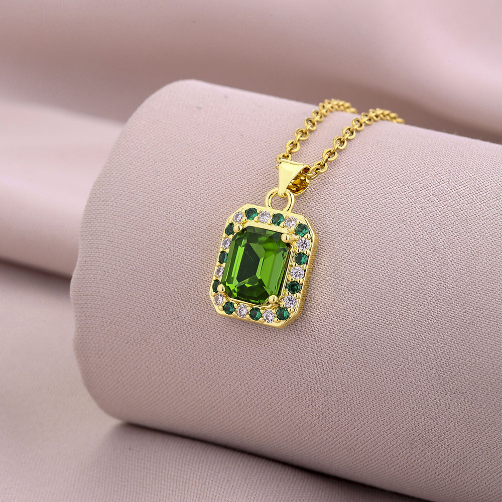 Collar de moda con colgante cuadrado geométrico de cobre chapado en oro de 18 quilates con circonitas micropavé y cadena de titanio en forma de O para mujer