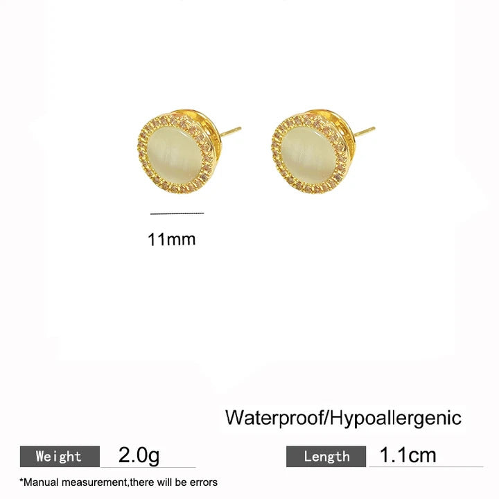 Minimalist Luxury Round Micro-Paved Cubic Zirconia Rotating Cat's Eye Moonstone Titanium Steel Necklace for Women