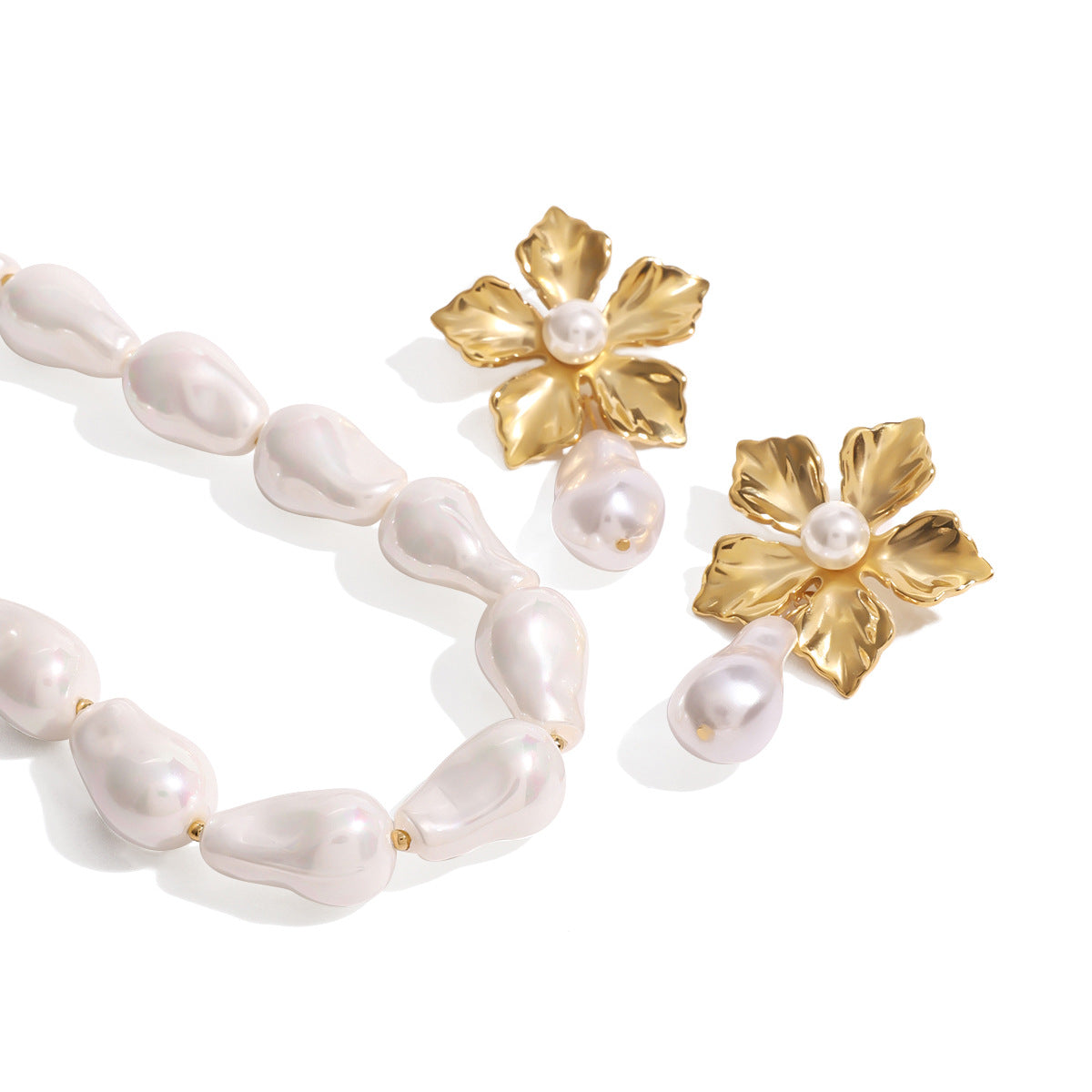 Collana Vintage Floreale con Perle Barocche in Acciaio Inossidabile Placcato Oro 18K da Donna
